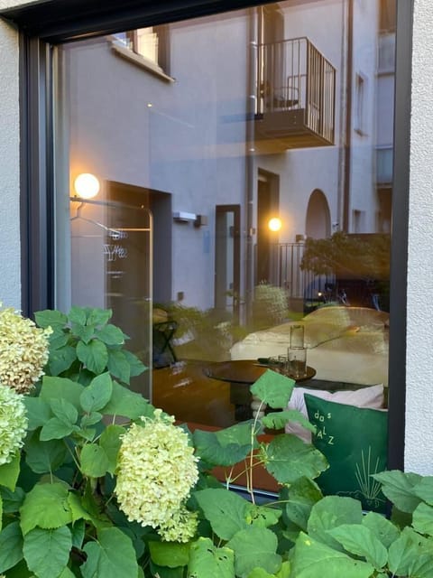 Urban Hideaway | 1 bedroom, in-room safe, blackout drapes, free WiFi