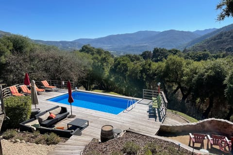 The view from the house is stunning. The sunshine is abundant. 