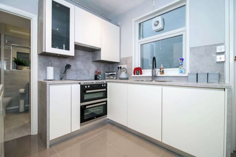 Well-equipped Kitchen