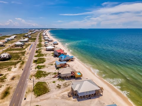 House, 4 Bedrooms | Beach