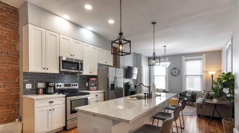 Fully Equipped Kitchen with Island