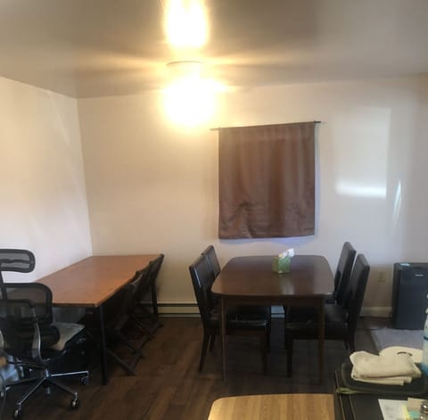 Apartment dining room