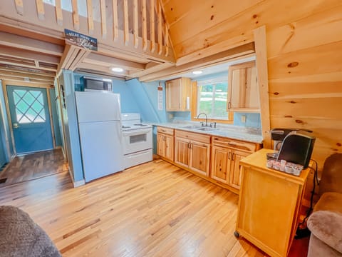 Kitchen equipped with coffee station! Drip coffee maker and Keurig available!