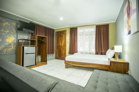 Comfort Studio, 1 Queen Bed with Sofa bed, Kitchenette | Premium bedding, free WiFi, bed sheets