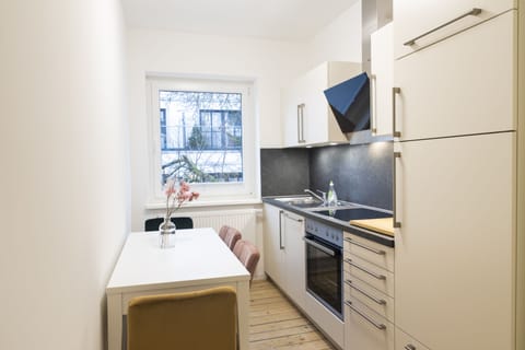 Superior Apartment | Private kitchen | Electric kettle, highchair