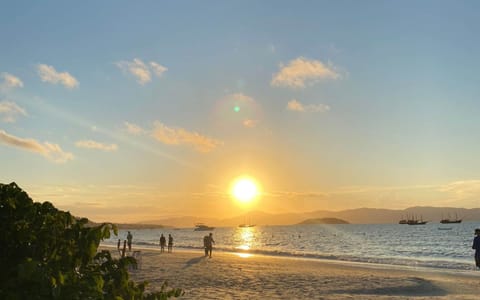 Beach nearby, white sand