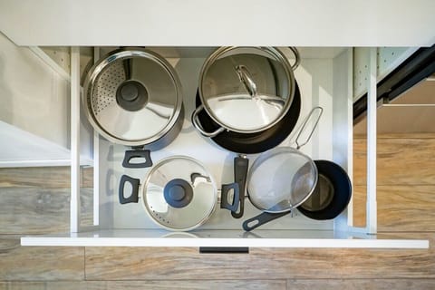 #StayinMyDistrict Beaverton! Modern Comfort & Style make this the perfect HOME away from Home! #bookdirect #stayinmydistrict