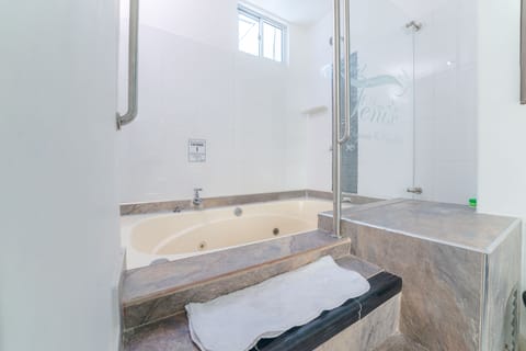 Superior Double Room | Bathroom | Shower, designer toiletries, towels, soap