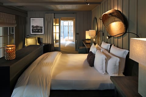 Room (Hill House) | Premium bedding, minibar, in-room safe, soundproofing