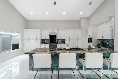 Beautiful Kitchen with Counter seating for 4.