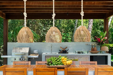 Casa do Encanto | Outdoor dining