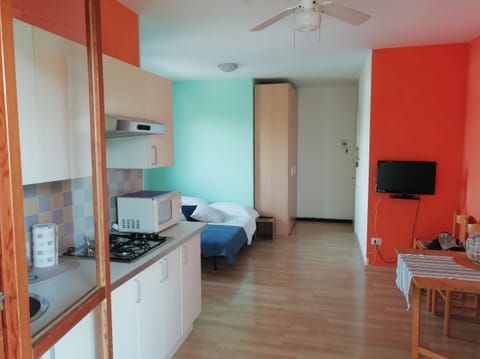 Studio, Multiple Bedrooms, Balcony | Interior