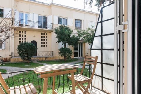 Standard Apartment | Terrace/patio