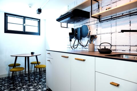 Design Double Room, Kitchenette | Private kitchen