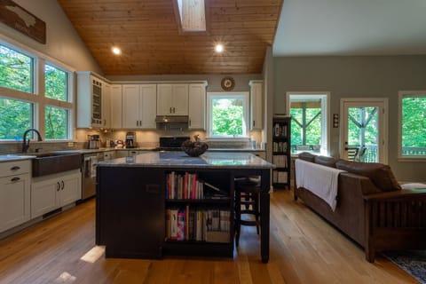 Fully Equipped Kitchen for the discerning cook