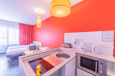 Superior Apartment, 1 Bedroom | Private kitchen | Fridge, microwave, dishwasher, cookware/dishes/utensils