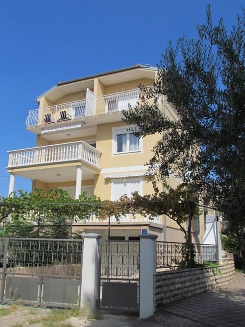 House Damir
