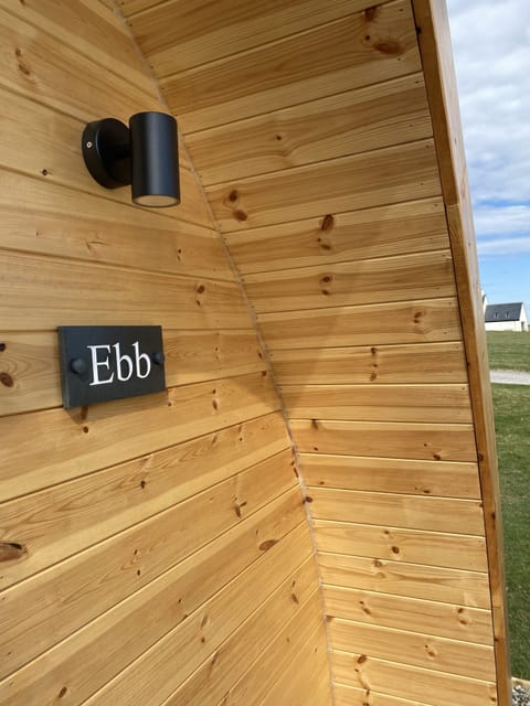 Cabin | 1 bedroom, bed sheets