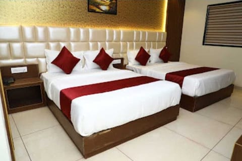 Family Room | Free WiFi, bed sheets