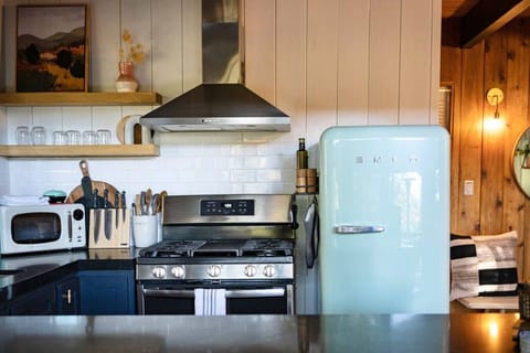 Prepare your favorite meals in the spacious, fully equipped kitchen.