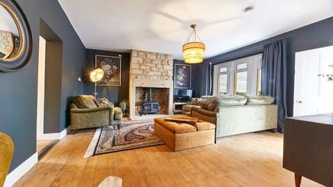 Percy Cottage, Otterburn - Host & Stay