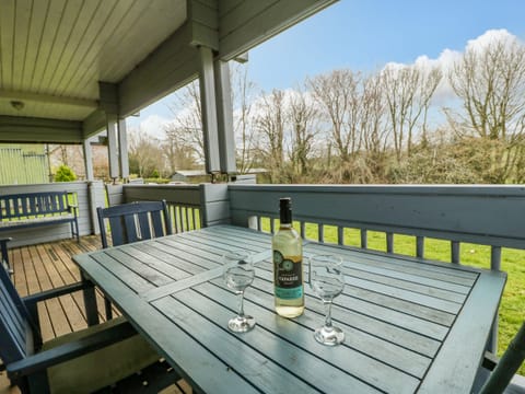 Cottage | Balcony