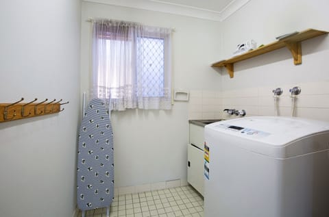 Three Bedroom Apartment | Laundry