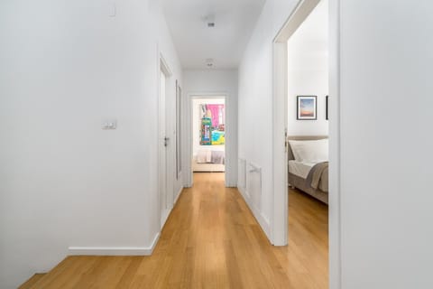 Villa Nina offers exclusively for you a 3-level interior organization connected with an indoor staircase