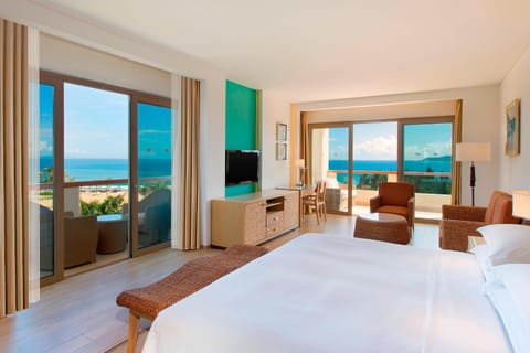 Suite, 1 Bedroom, Balcony, Sea View | Down comforters, minibar, in-room safe, desk