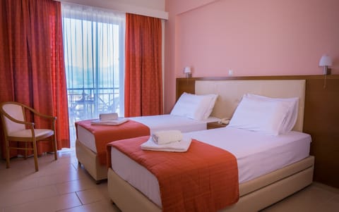 Double or Twin Room, Sea View | Soundproofing, free WiFi, bed sheets