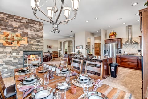 See-Through Gas Fireplace into the Dining Area