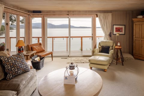 261 Beverly Ln - Lopez Island Washington - 12