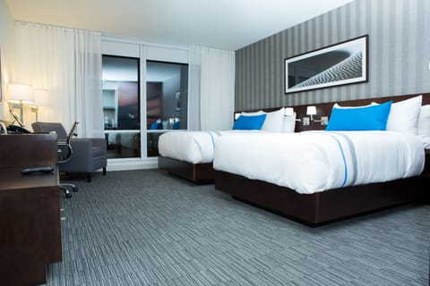 Deluxe Room, 2 Queen Beds | Premium bedding, pillowtop beds, in-room safe, desk