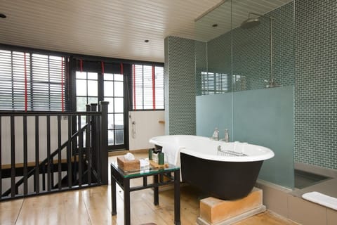 Egyptian cotton sheets, premium bedding, desk, blackout drapes