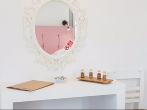 Standard Double Room (Pink) | Hypo-allergenic bedding, individually decorated, soundproofing