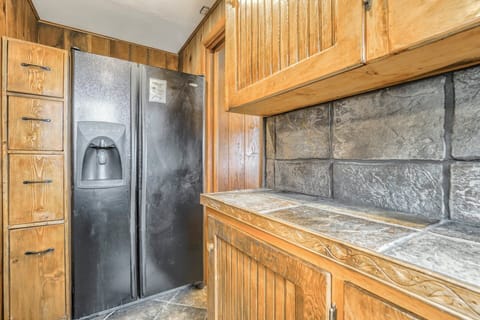 Extra space off of the kitchen