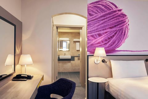 Standard Single Room, 1 Twin Bed | Premium bedding, in-room safe, desk, iron/ironing board