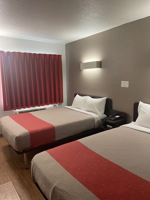 Deluxe Double Room | Free WiFi, bed sheets