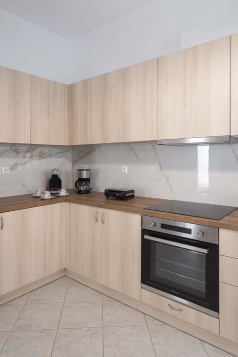 Apartment | Private kitchen | Fridge, oven, espresso maker, coffee/tea maker