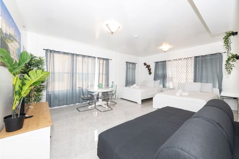 Comfort Apartment, 1 Bedroom | Individually decorated, individually furnished, blackout drapes