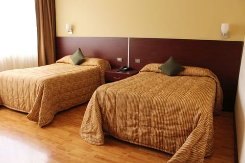 Standard Room | In-room safe, desk, iron/ironing board, free WiFi