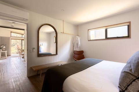 Estate Villa - Accessible | Premium bedding, down comforters, pillowtop beds, minibar