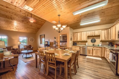 Dining Room and Kitchen Area!
