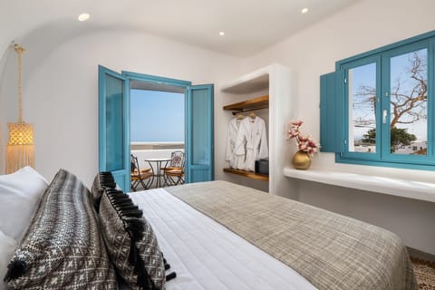 Villa, 2 Bedrooms | Premium bedding, down comforters, pillowtop beds, minibar