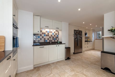 Kitchen area | Beach House Cottage, Milford Haven
