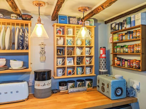 Kitchen area | Teal Cottage, Honiton
