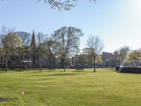 Surrounding area | Dezzy’s, Montrose