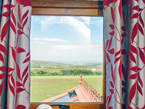 Outdoor area | Beacon Cottage, Near Porthgain