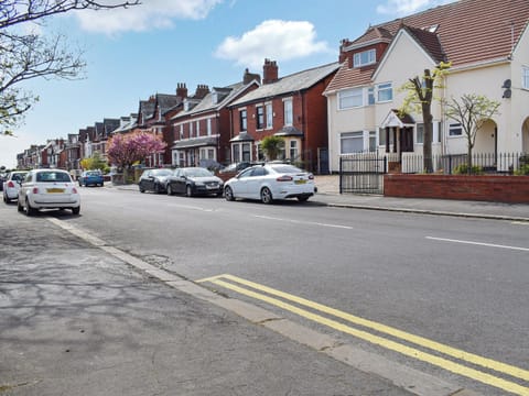Exterior | Birkby Lodge, Lytham St Annes