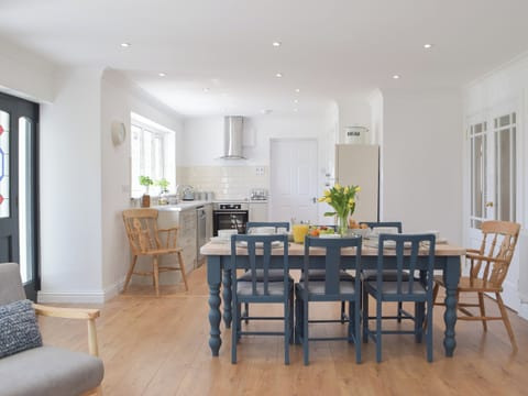 Open plan living space | Springfield, Lamphey, near Tenby